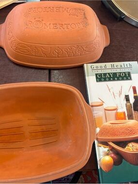 Vintage Römertopf Clay Baker #110 & Cookbook Set – Mint Condition (Used 3 Times)